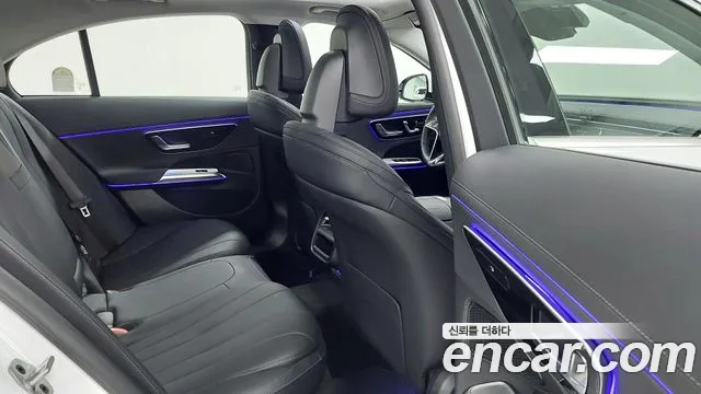 Mercedes-Benz E-Class W214 — Фото автомобиля 10