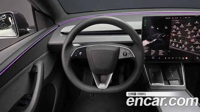 Tesla Model Y — Фото автомобиля 19