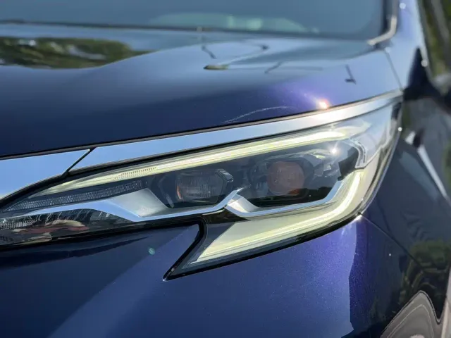 Toyota Sienna — Фото автомобиля 10