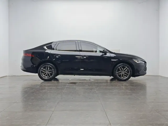 BYD Qin PLUS — Фото автомобиля 11