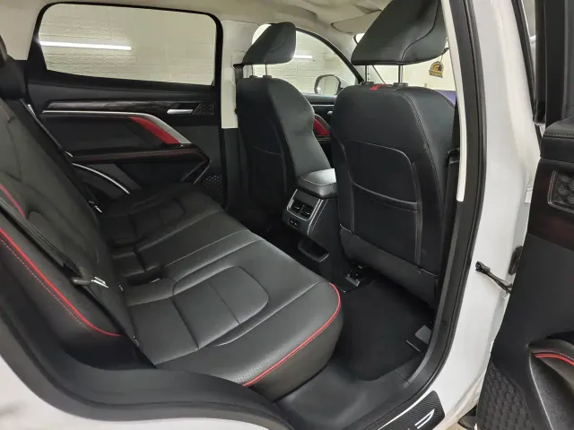 Haval H6 — Фото автомобиля 30
