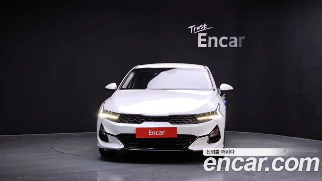 Kia K5 K5 3 поколение 2.0 LPI(Для проката) — Фото автомобиля 3