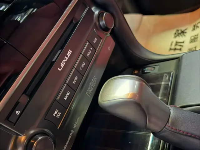 Lexus GX — Фото автомобиля 5