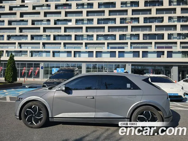 Hyundai Ioniq 5 — Фото автомобиля 4