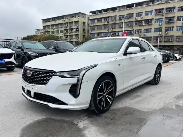 Фотография автомобиля — Cadillac CT4