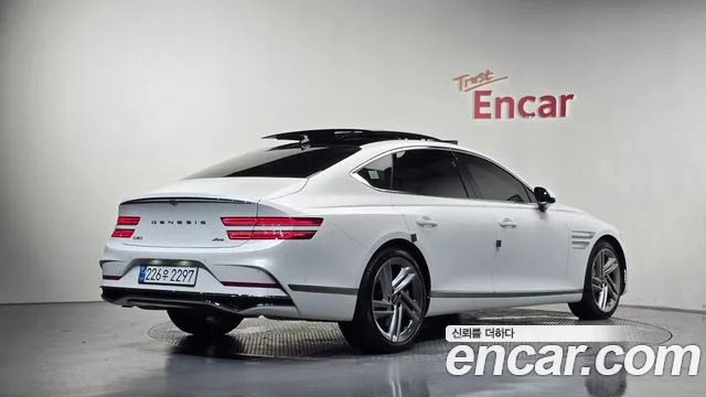 Genesis G80 RG3 — Фото автомобиля 2