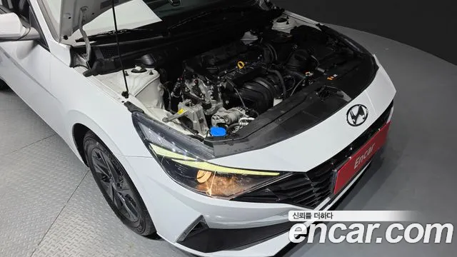 Hyundai Avante — Фото автомобиля 6