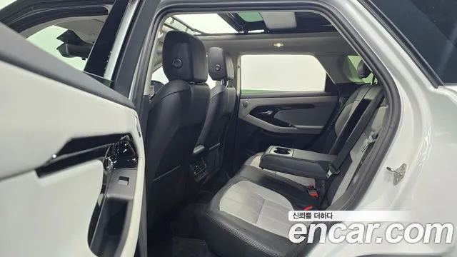 Land Rover Range Rover Evoque 2nd Gen — Фото автомобиля 12