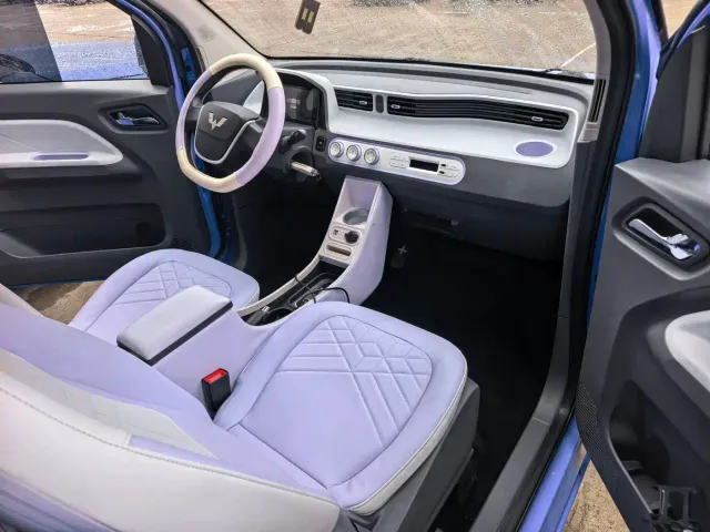 Wuling Hongguang Mini EV — Фото автомобиля 8
