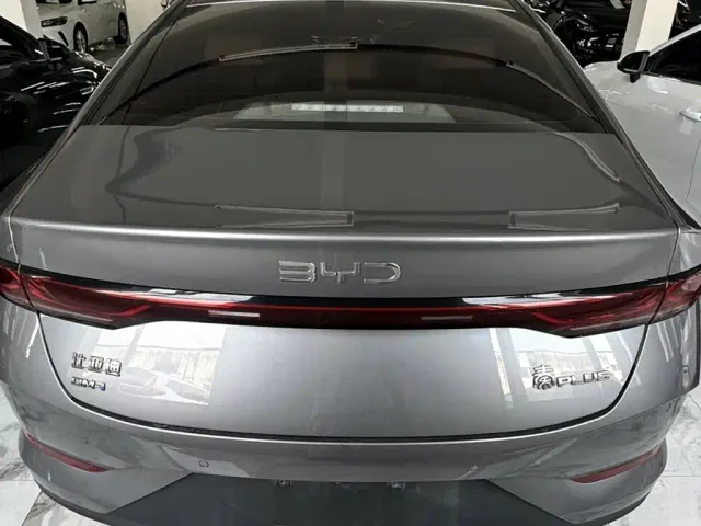 BYD Qin PLUS — Фото автомобиля 13