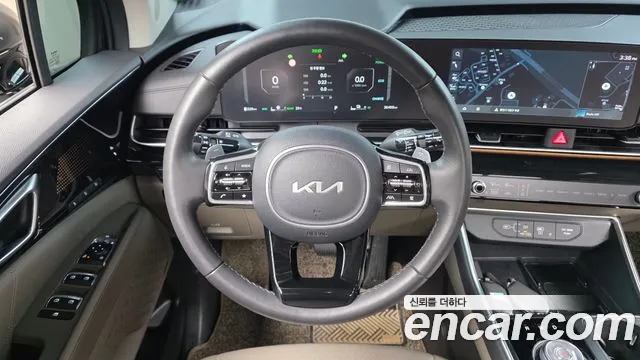 Kia Carnival Generation 4 — Фото автомобиля 14