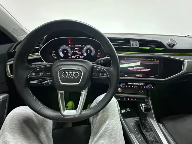 Audi Q3 — Фото автомобиля 21