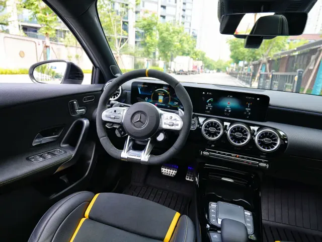 Mercedes-Benz A-Class AMG — Фото автомобиля 11
