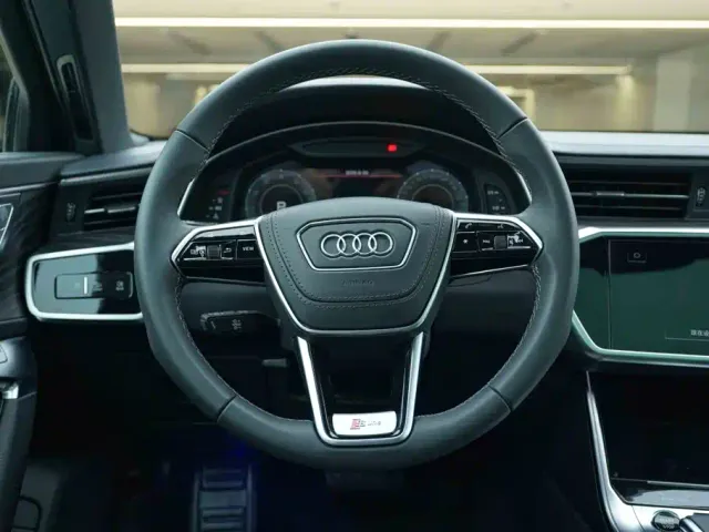 Audi A6L — Фото автомобиля 17