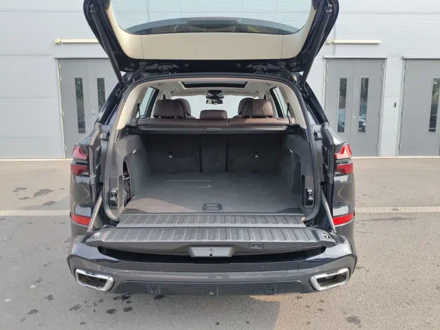 BMW X5 — Фото автомобиля 11