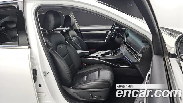 Hyundai Grandeur Новый Grandeur IG — Фото автомобиля 26