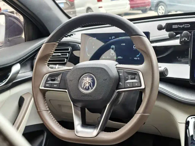 BYD Qin PLUS — Фото автомобиля 2