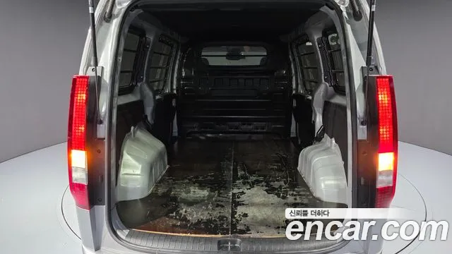 Hyundai Staria Staria L3.5 Карго 3 места — Фото автомобиля 30