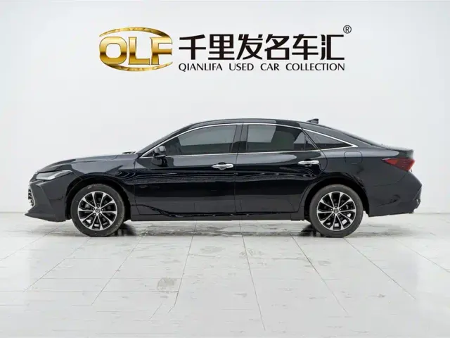 Toyota Avalon — Фото автомобиля 15