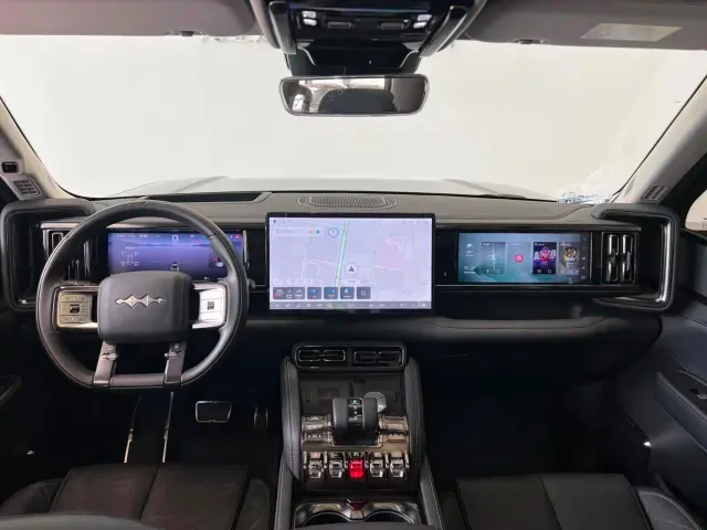 BYD FangChengBao Leopard 5 — Фото автомобиля 8