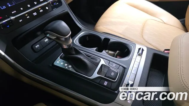 Kia Carnival 4th Gen — Фото автомобиля 9