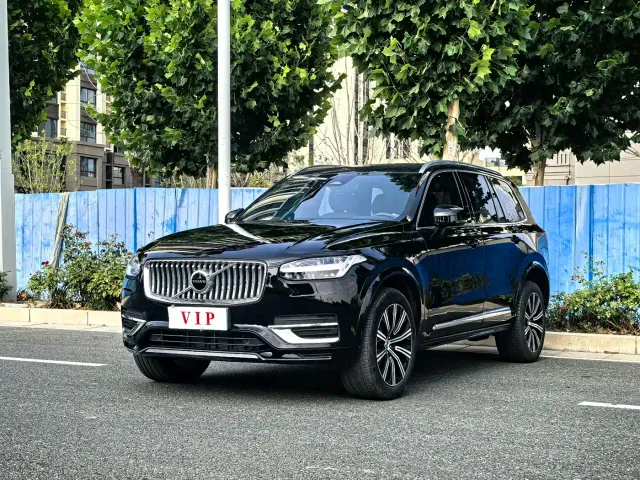 Фотография автомобиля — Volvo XC90
