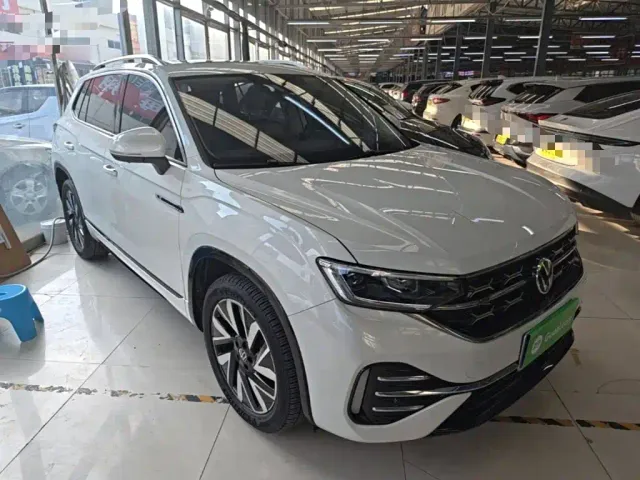 Volkswagen Tayron — Фото автомобиля 3