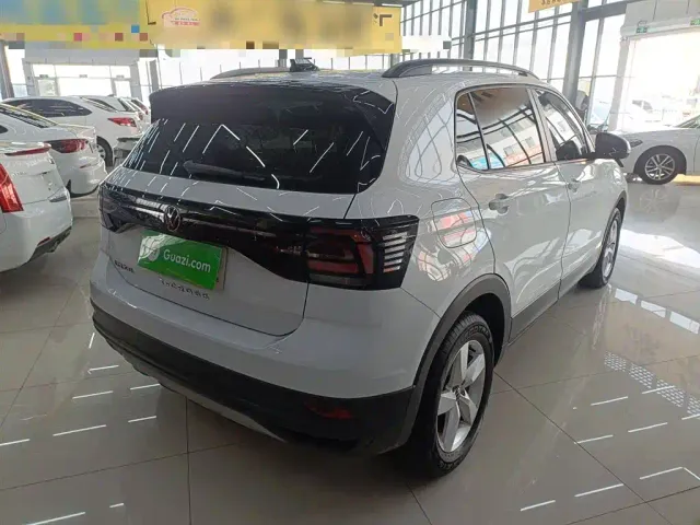 Volkswagen T-Cross — Фото автомобиля 4