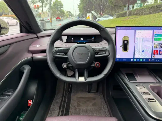 Xiaomi SU7 — Фото автомобиля 14