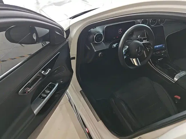 Mercedes-Benz C-Class — Фото автомобиля 15