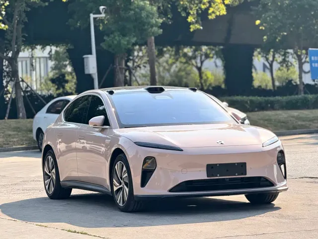 Nio ET5 — Фото автомобиля 2