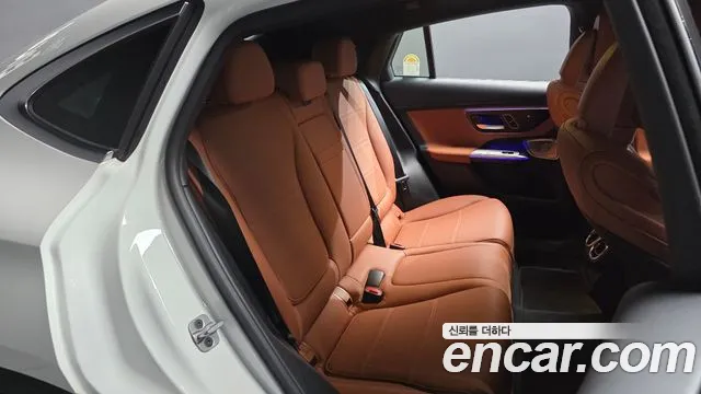 Mercedes-Benz GLC-Class — Фото автомобиля 17