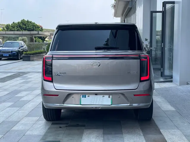 GAC Trumpchi Xiangwang S9 — Фото автомобиля 25