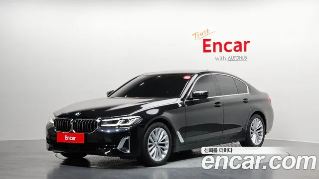 Фотография автомобиля — BMW 5 Series G30