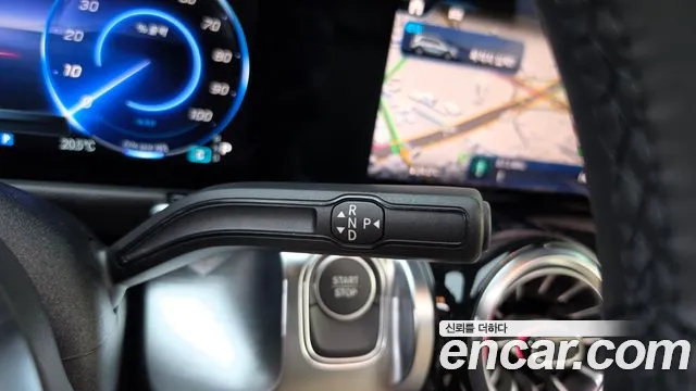 Mercedes-Benz EQB X243 — Фото автомобиля 12