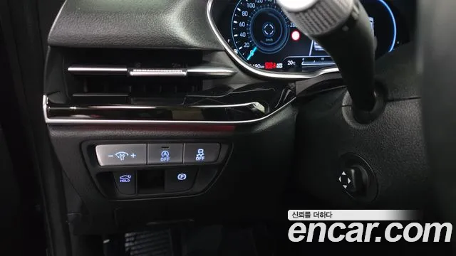 Genesis G80 RG3 — Фото автомобиля 24