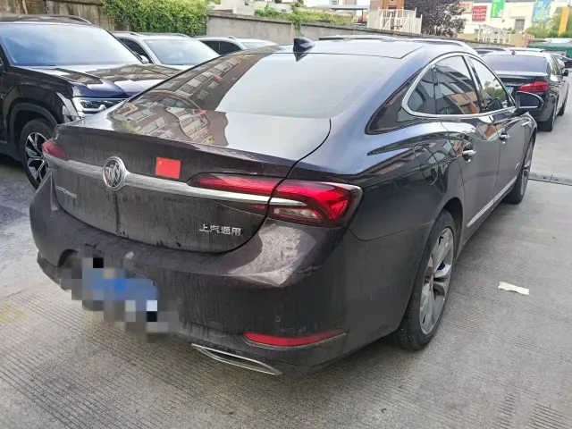 Buick LaCrosse — Фото автомобиля 7