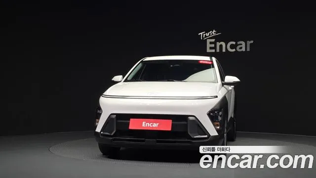 Hyundai Kona SX2 — Фото автомобиля 3