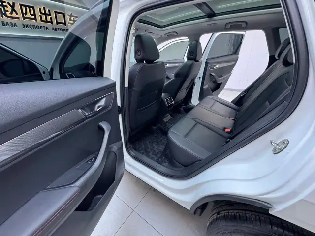 Skoda Karoq — Фото автомобиля 13