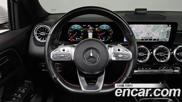 Mercedes-Benz GLB-Class — Фото автомобиля 13