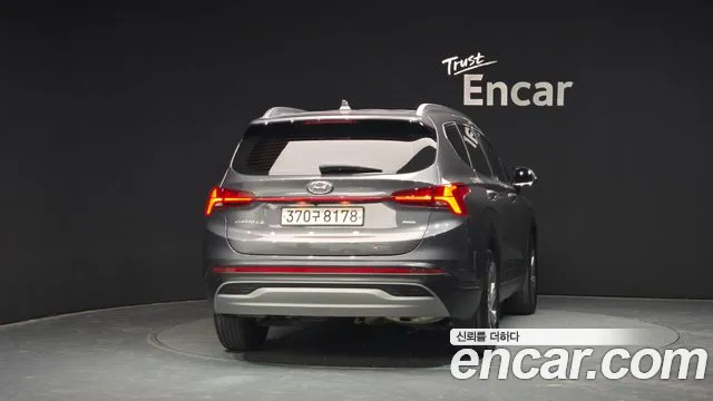 Hyundai Santafe Новый Santa Fe Дизель 2.2 4WD — Фото автомобиля 4