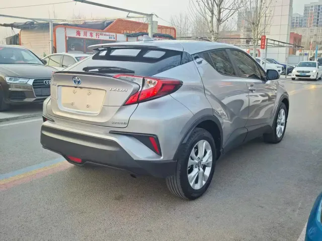 Toyota Toyota IZOA 2022 Hybrid 2.0L Yixing Edition — Фото автомобиля 20