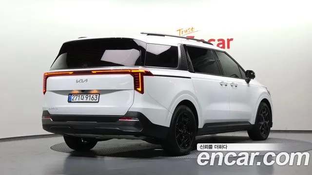 Kia Carnival 4th Gen — Фото автомобиля 2