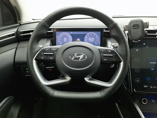 Hyundai Tucson — Фото автомобиля 11