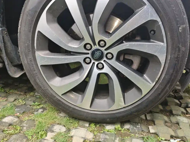 Land Rover Discovery Sport — Фото автомобиля 24