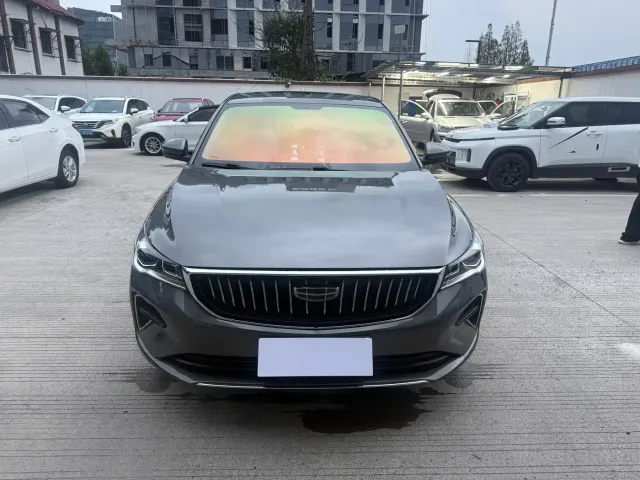 Geely Emgrand — Фото автомобиля 2