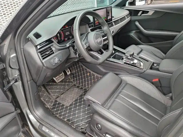 Audi A4L — Фото автомобиля 12