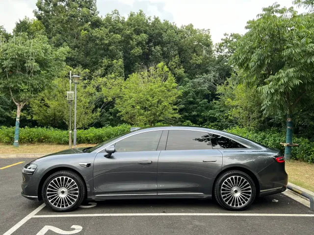 Stelato S9 — Фото автомобиля 4