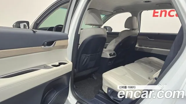 Hyundai Palisade — Фото автомобиля 29