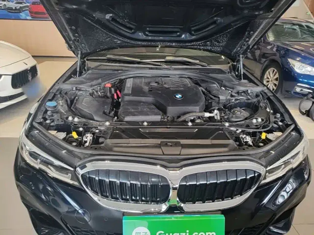 BMW 3 Series — Фото автомобиля 19